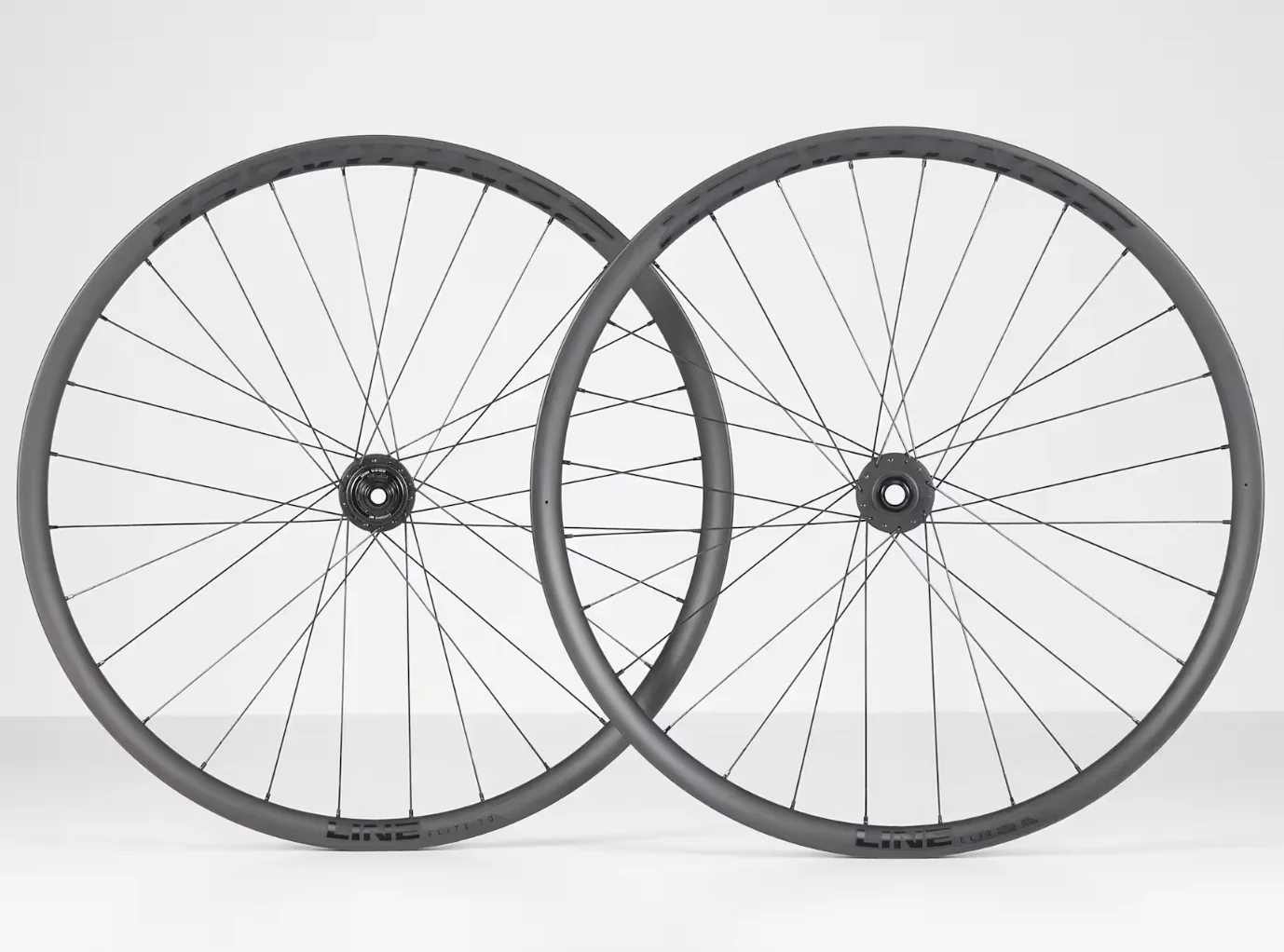 Bontrager Line Elite 30 TLR Boost 29 MTB Front Wheel - Image 2