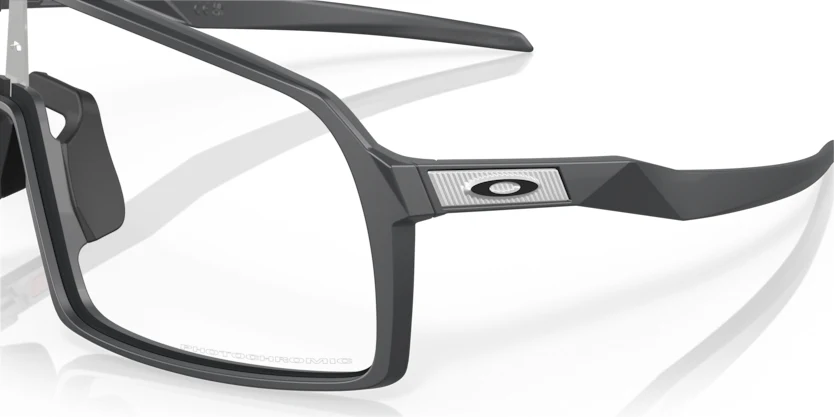 Oakley Sutro - Matte carbon Photochromic - Image 8